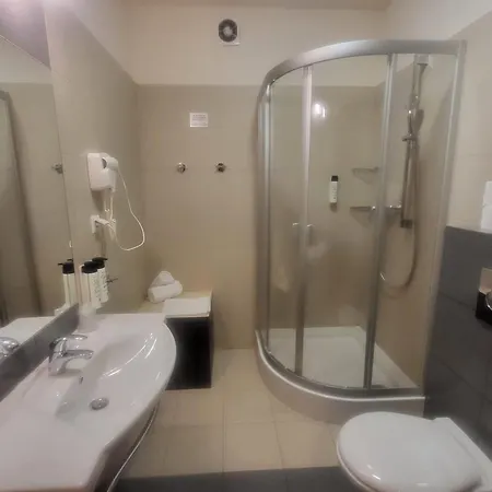 Every Sky Polna 4 * קרפאז'